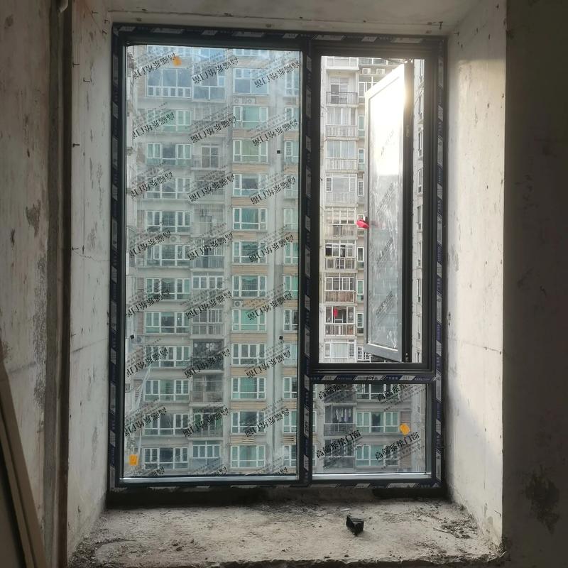 精工細(xì)作，煥新升級——論復(fù)試樓三層塑鋼窗至110斷橋鋁系統(tǒng)門窗的金屬門窗工程施工